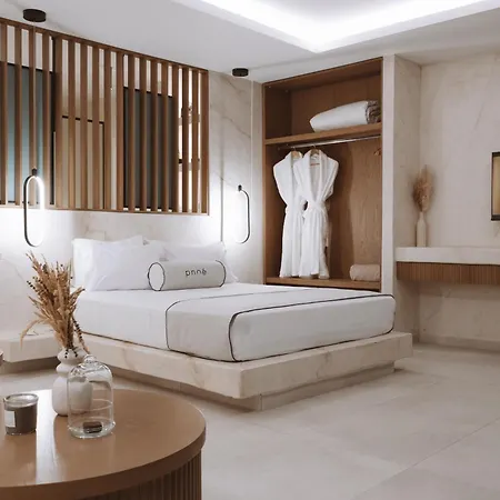 Pnoe Luxury * ثيرا