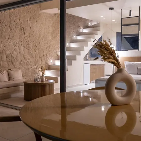 Hotel Pnoe Luxury