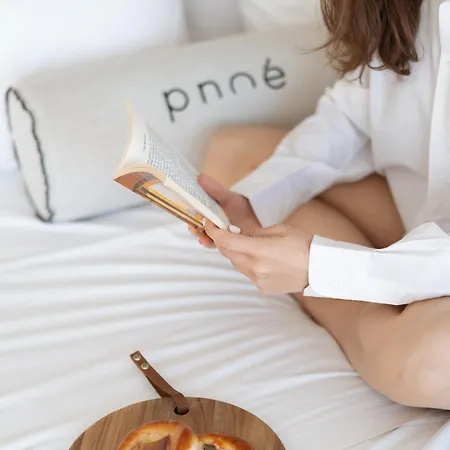 Pnoe Luxury Hotel Fira (Santorini)