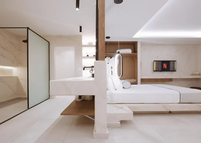 Pnoe Luxury * Fira (Santorini)