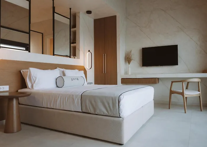 Pnoe Luxury Hotel Fira (Santorini)